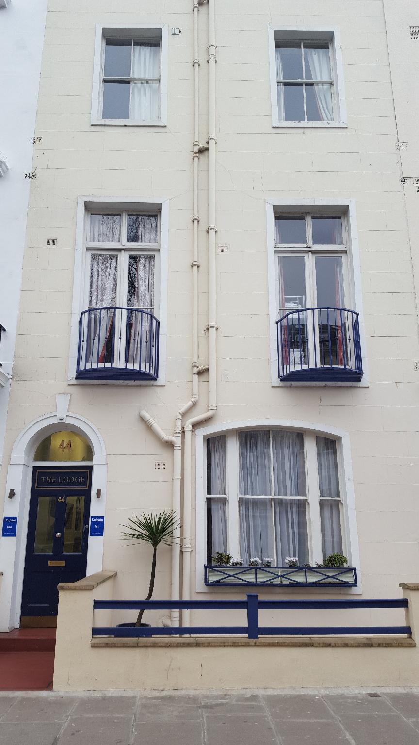 Dolphin Inn - The Lodge London Bagian luar foto