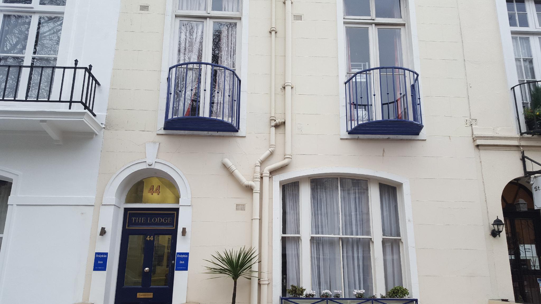 Dolphin Inn - The Lodge London Bagian luar foto