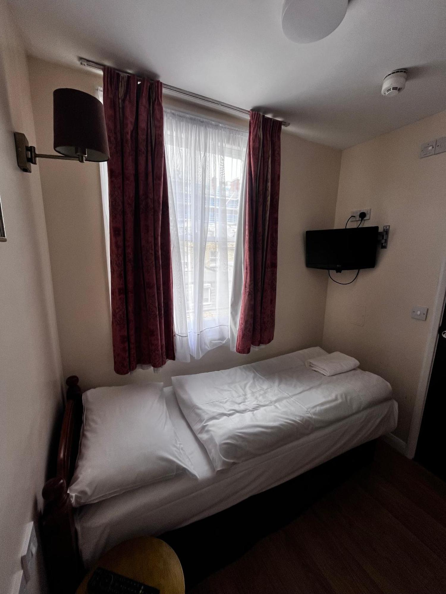 Dolphin Inn - The Lodge London Ruang foto