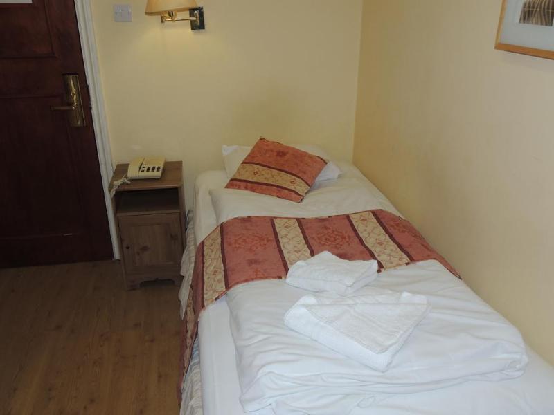 Dolphin Inn - The Lodge London Bagian luar foto