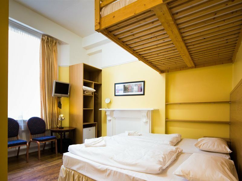 Dolphin Inn - The Lodge London Bagian luar foto